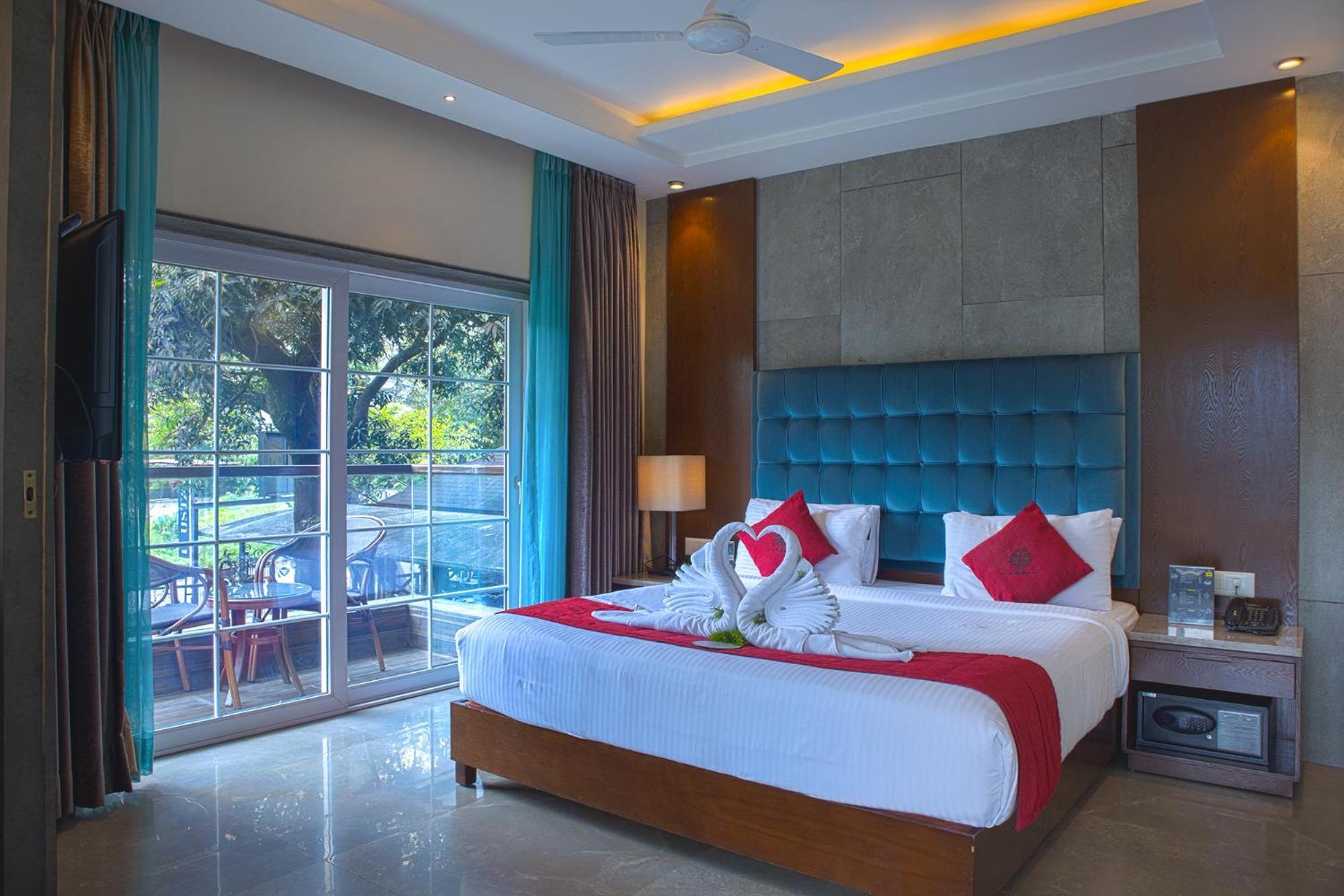 Basilica Resort - Where Luxury Redefines Mahābaleshwar Esterno foto